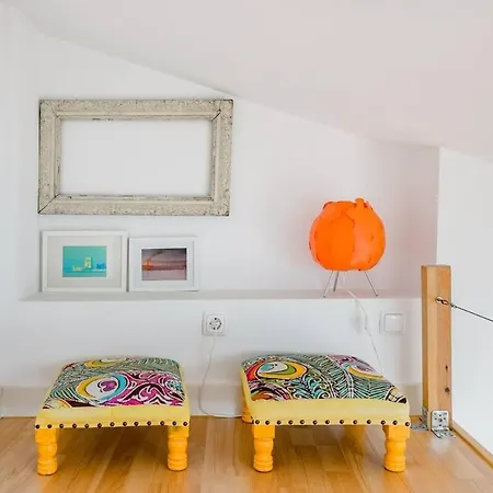 2 Beds Loft Center Amazing Panoramic Views *