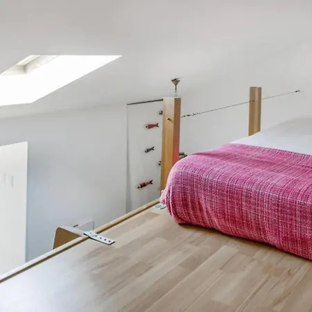 アパート Skylight Mouraria Loft